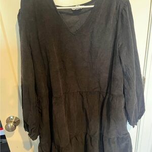 Time and Tru Black V-Neck Tunic Dress